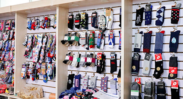 Zhuji Bolong Socks Co. , Ltd ..