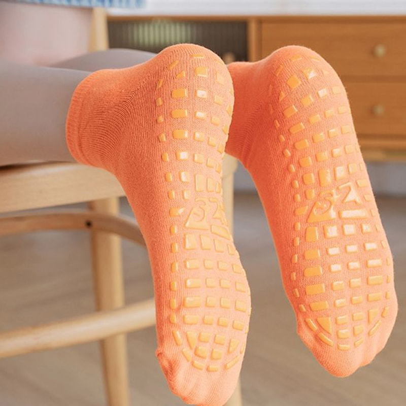 ถุงเท้าโยคะสำหรับผู้ใหญ่ ถุงเท้าโยคะสำหรับผู้ใหญ่