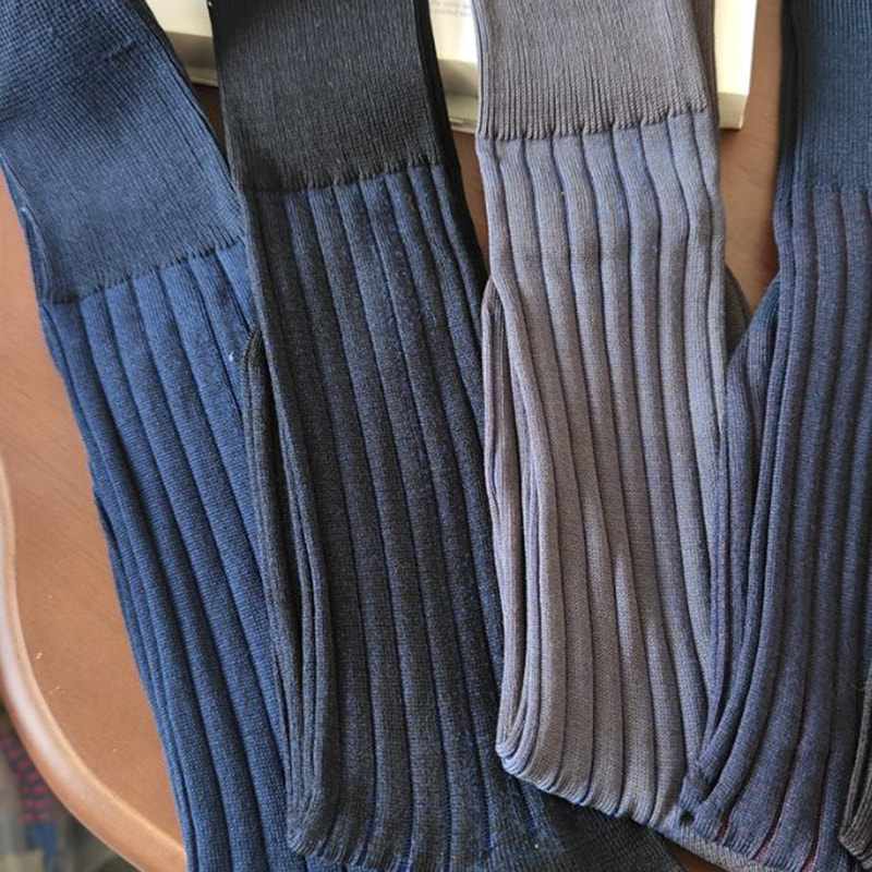 ถุงเท้าฟุตบอลธุรกิจเข็มสองครั้ง ถุงเท้าฟุตบอลธุรกิจเข็มสองครั้ง