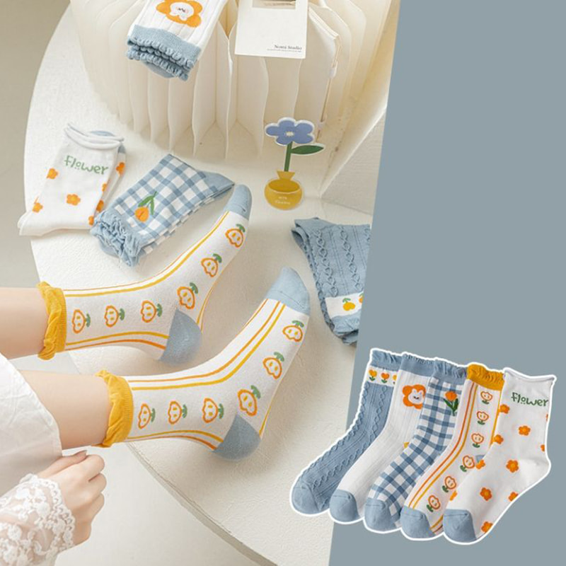 ถุงเท้าท่อกลางสำหรับเด็กเทรนด์ถุงเท้าการ์ตูนญี่ปุ่นเวอร์ชั่นเกาหลีถุงเท้าของผู้หญิงบางฤดูกาล